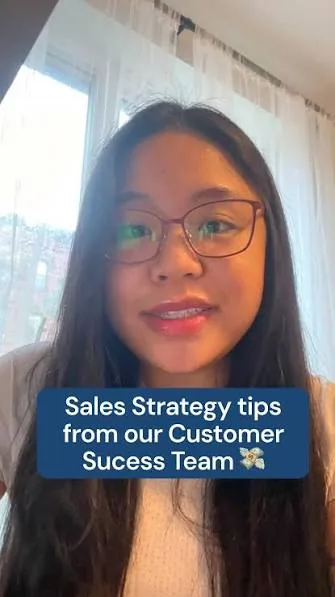 Speaker sharing sales strategy tips from customer success
