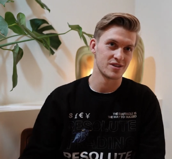 Testimonial Image Cover