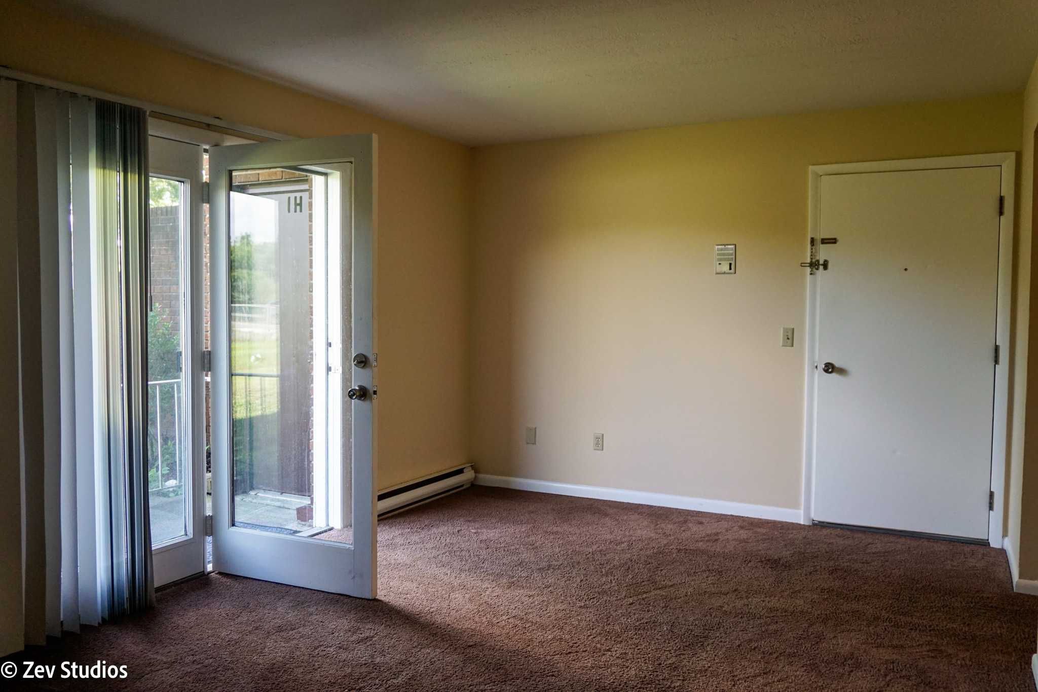 image of breakfast area for a bed & breakfast