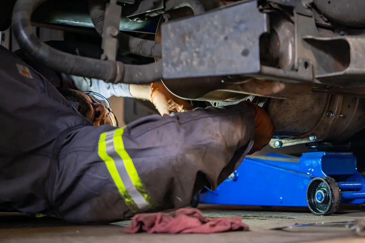 Diesel mechanic provides general truck repair in Moses Lake, WA