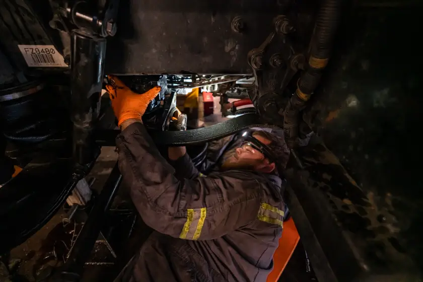 Diesel mechanic provides general truck repair in Moses Lake, WA