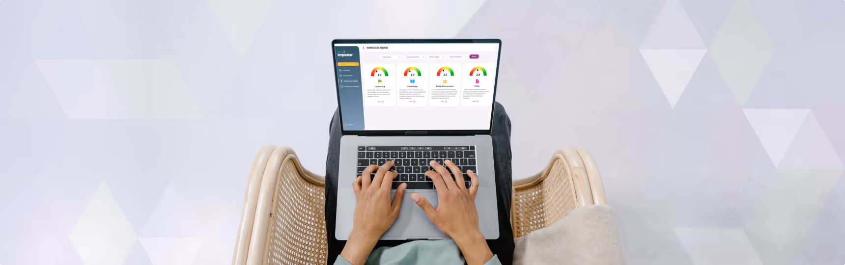 Person on laptop using the culture change tool "Temperature"