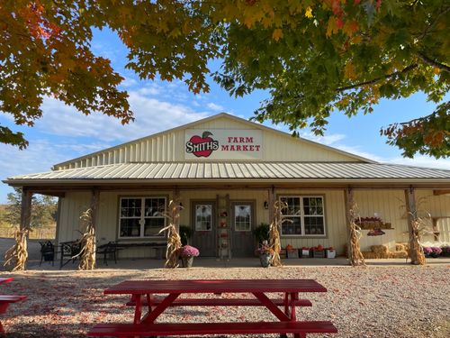 The Smiths' farm market