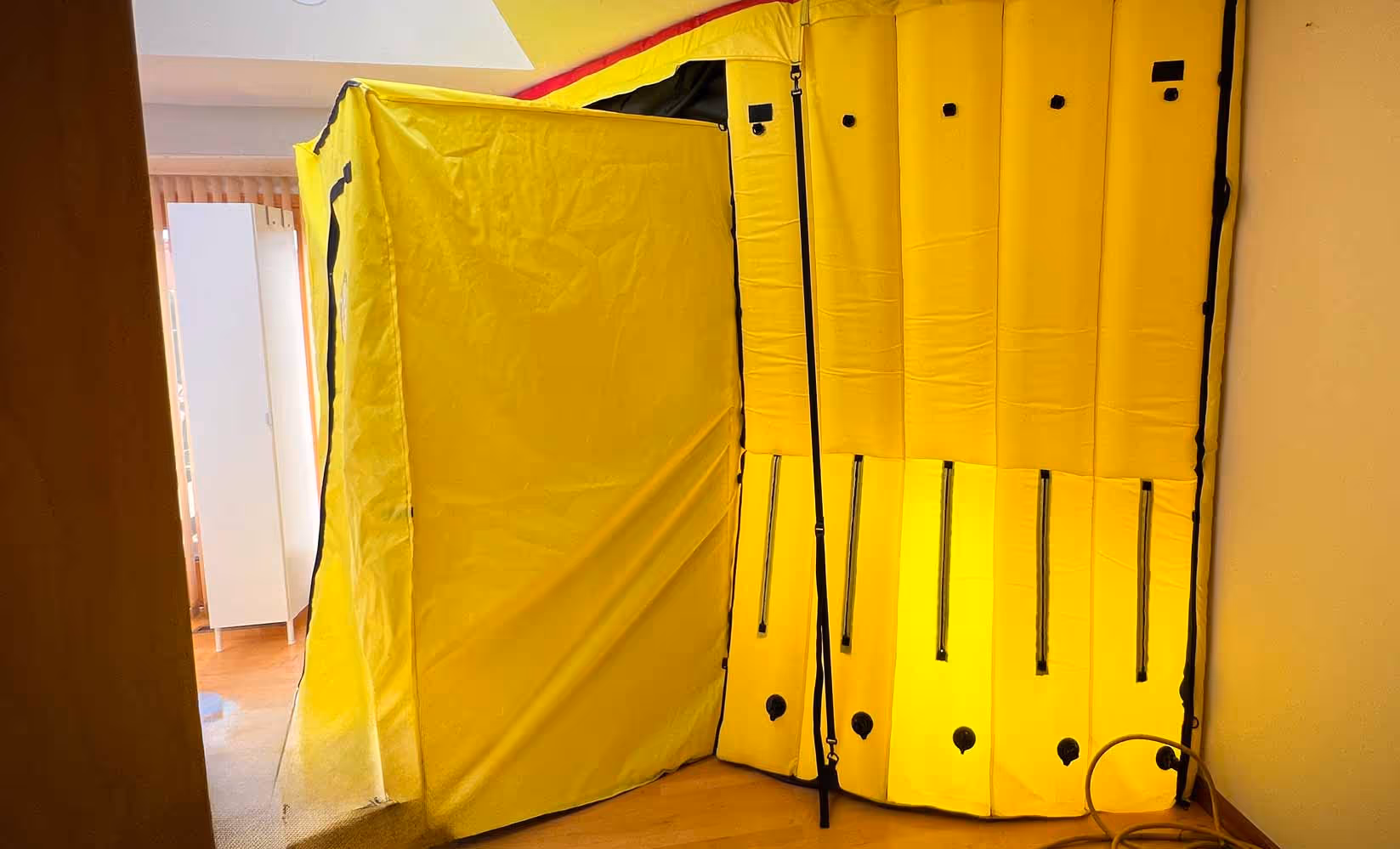 AirWall dust barrier system set up