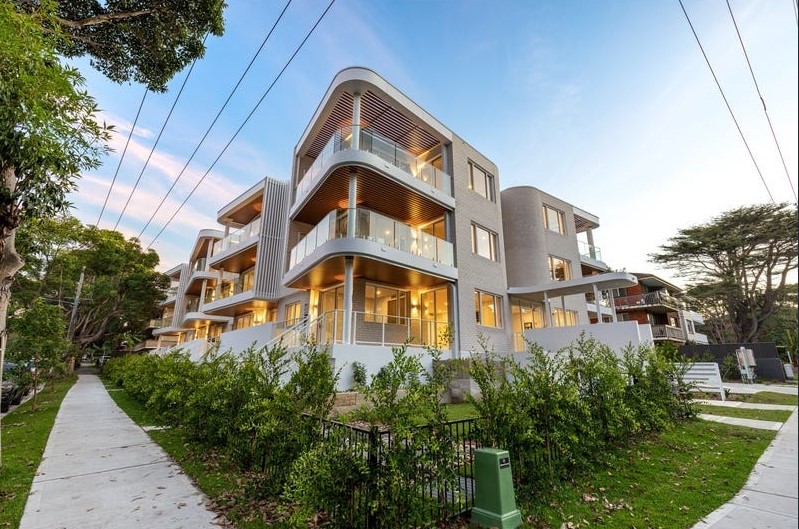 5/20-26 Avon Road, Dee Why