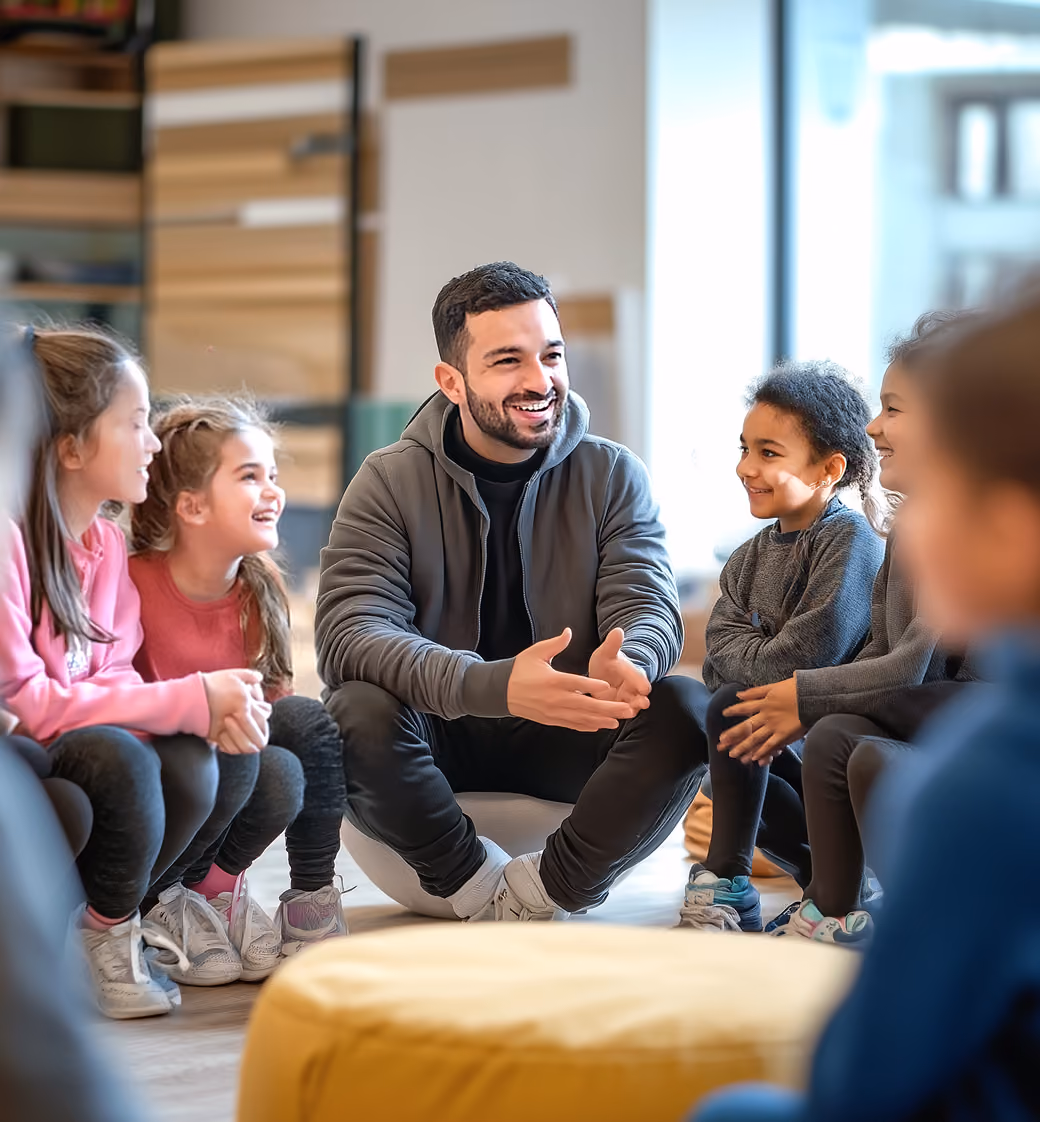 Schüler und Lehrer im stuhlkreis