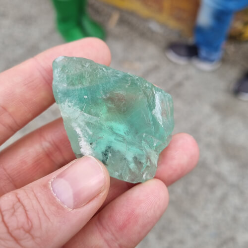 Raw gemstone