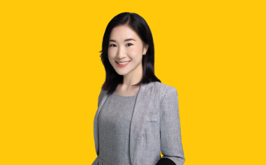 Michelle Lee, Assistant Sales Director