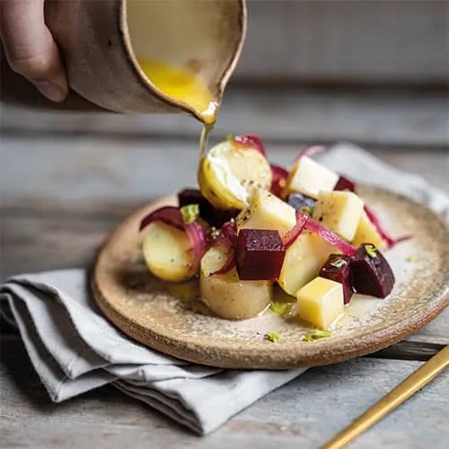 Les Pommes de terre, betterave et tomme de montagne de Popchef