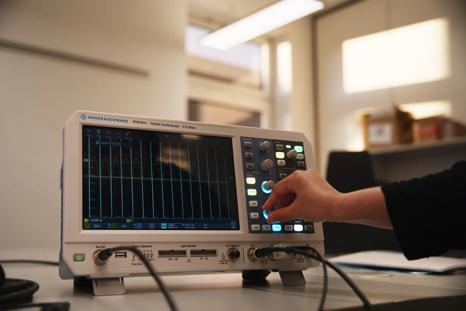 Testlabor Edevis, elektrische Einstellung