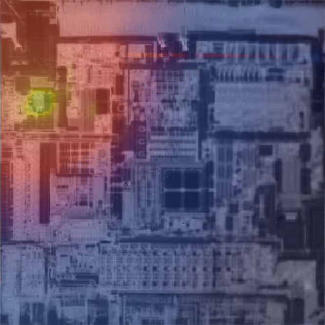 Thermografische Aufnahme eines elektronischen Bauteils zur Analyse thermischer Auffälligkeiten