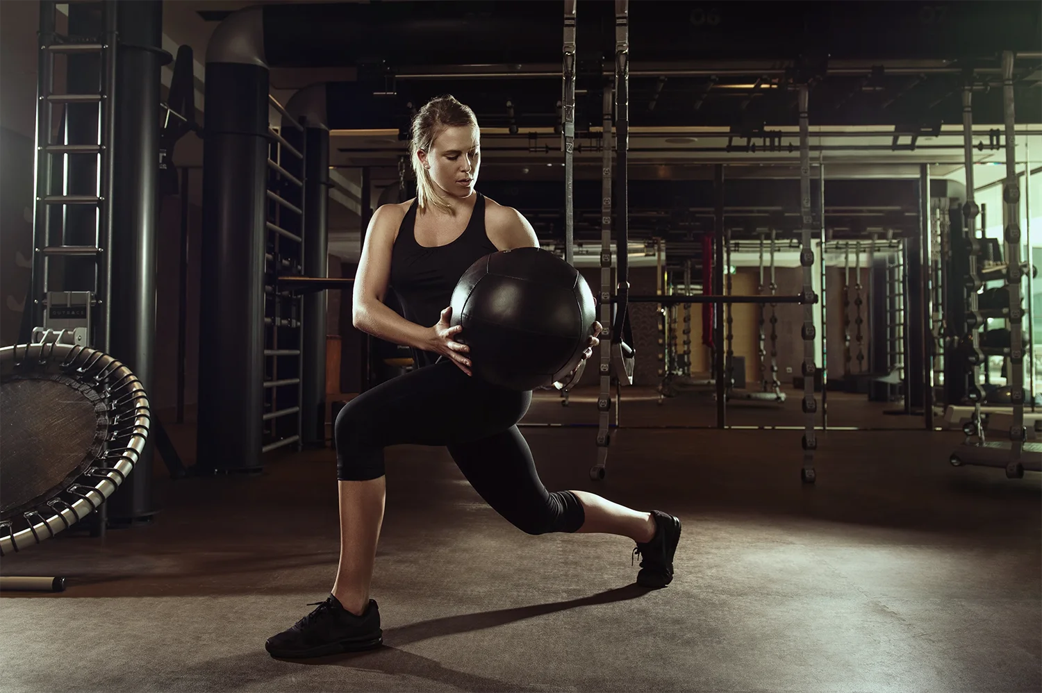 Luxury Female Personal Trainer and Wellness Instructor in Dubai