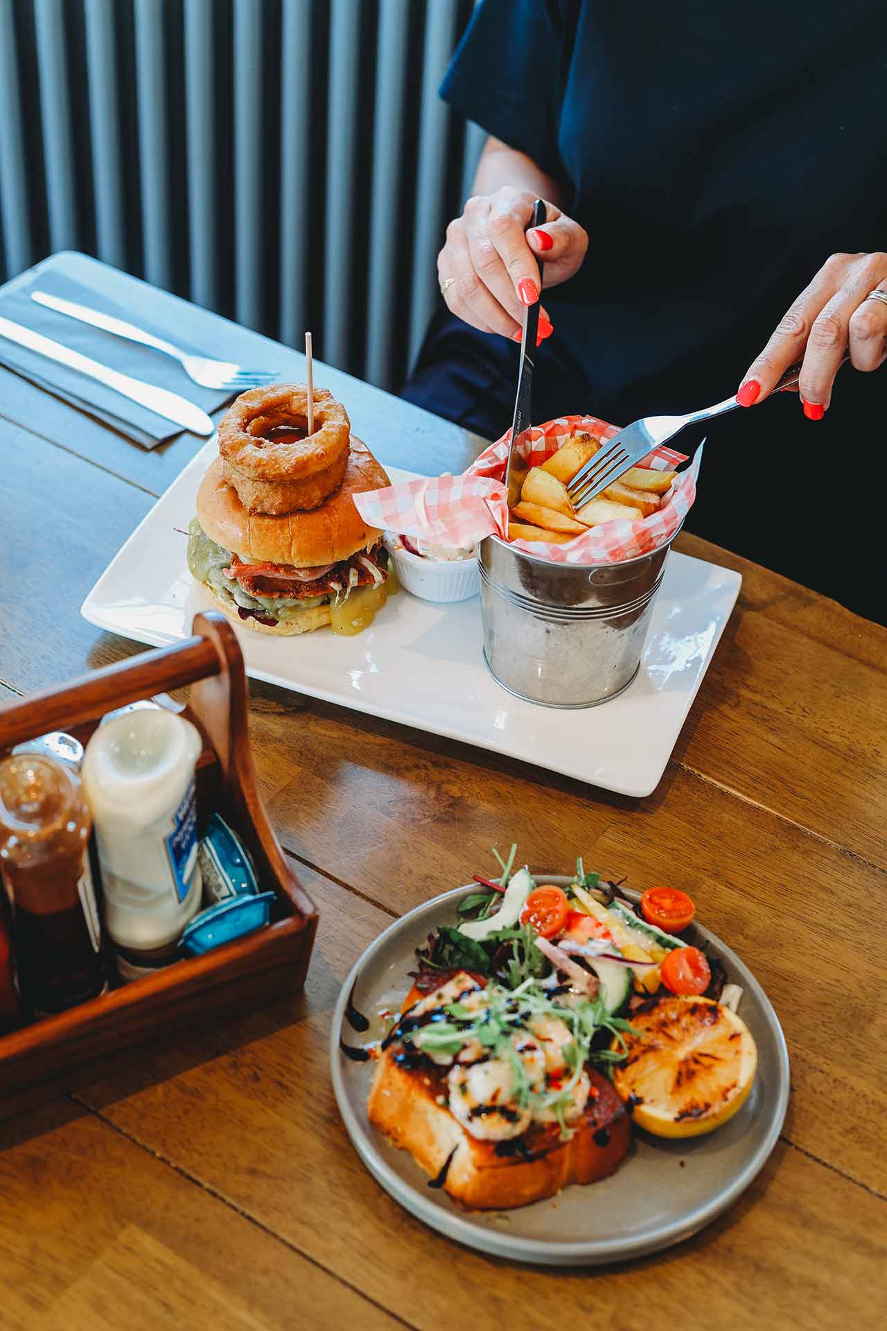 Contact Us - Restaurantly X Webflow template