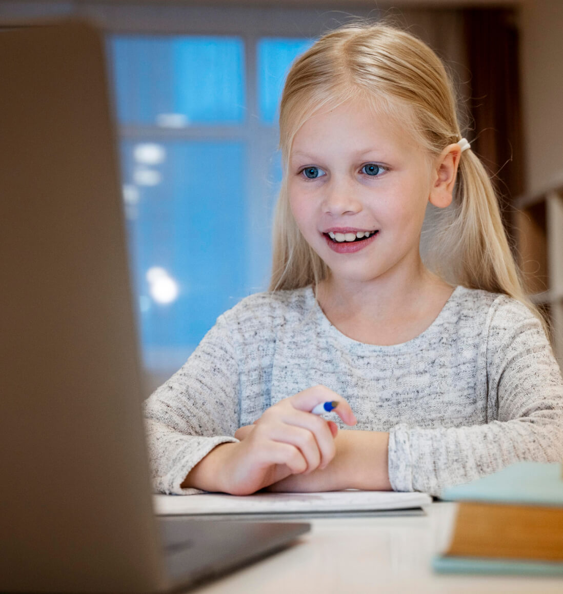 Student learning fractions and measurement concepts via online math tutoring for Curriculum Level 6.