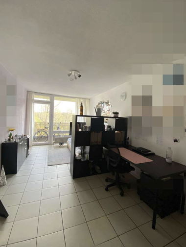 Geräumiger Raum, Bild 2