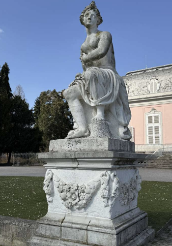 Figur Benrather Schloss