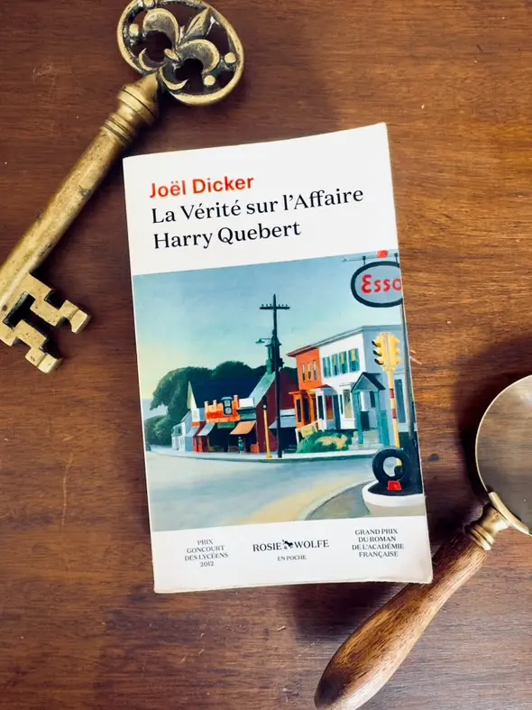 Couverture de livre La vérité sur l'affaire Harry Québert de Joël Dicker