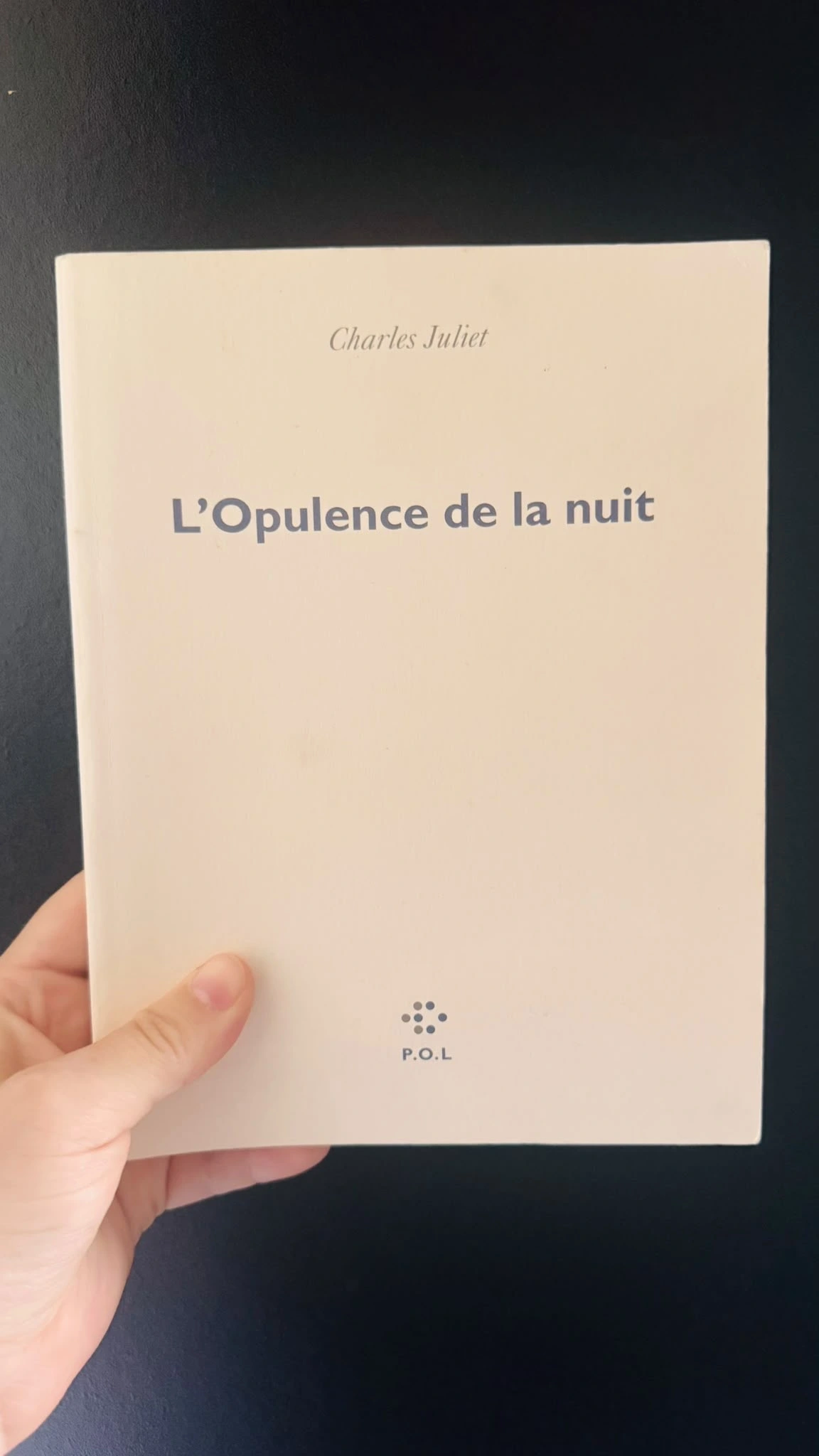 Couverture du livre L’opulence de la nuit de Charles Juliet