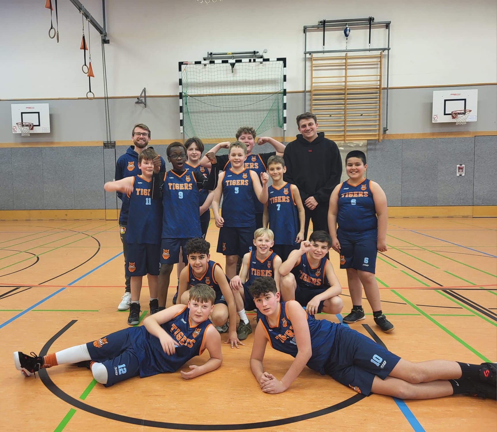 Teambild der U12-Mannschaft der BG Monheim