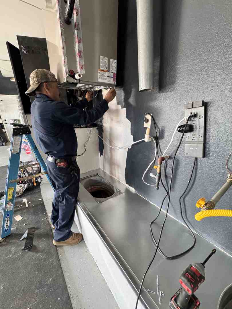 Finding Your Perfect Flow: Tankless Water Heater Installation in Thousand Oaks, CA