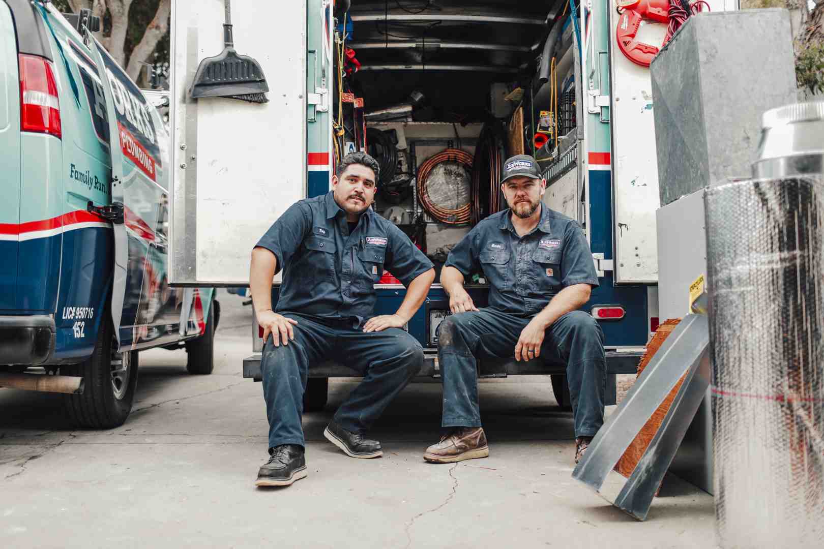 infographic showing commercial vs residential plumbing differences including pipe sizes, usage frequency, fixture types, code requirements, and common issues like grease traps and backflow prevention - best commercial plumbing repair in somis, ca