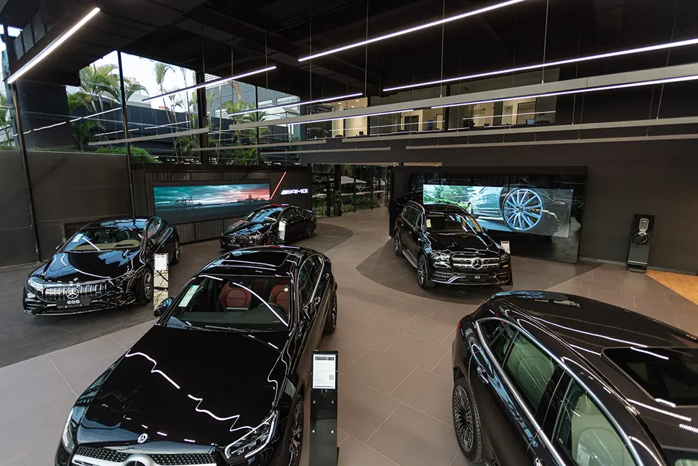 Mercedes Benz