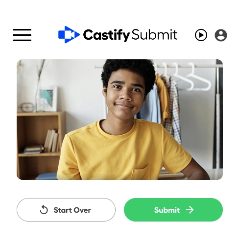 Student recording a video using Castify submit.