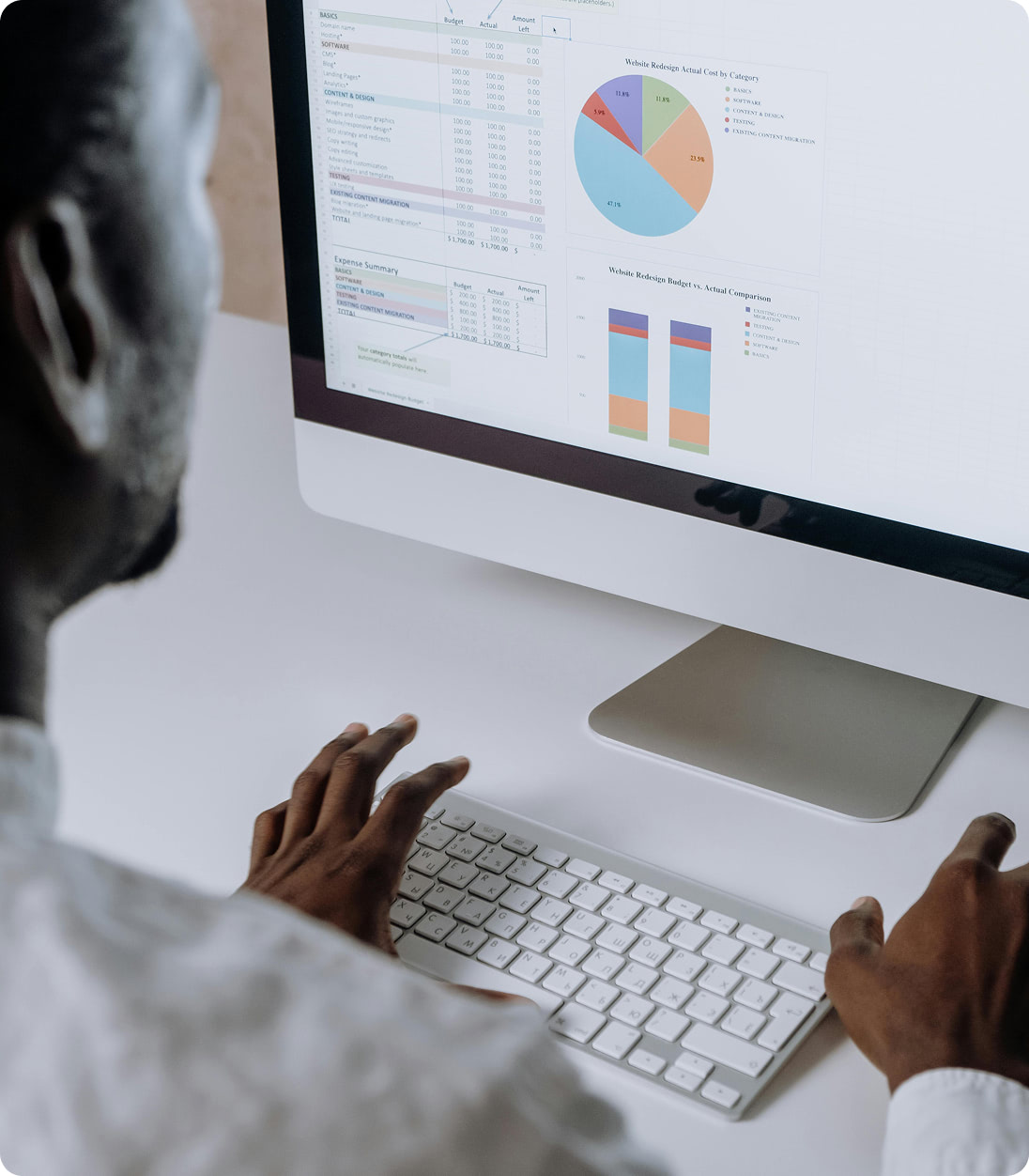 homme noir comptable