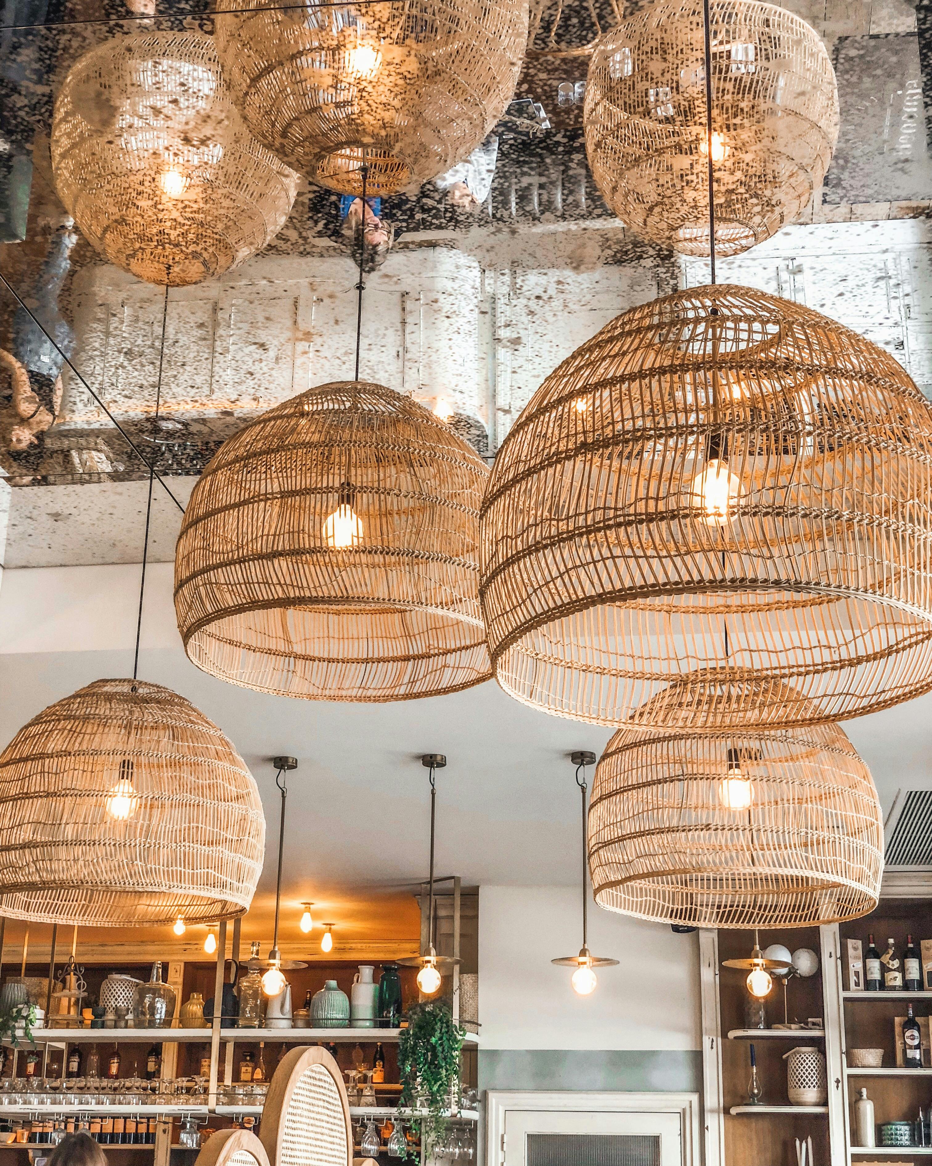 Accompagner les décorateurs d'intérieur dans la proposition de leurs plans d'aménagement.