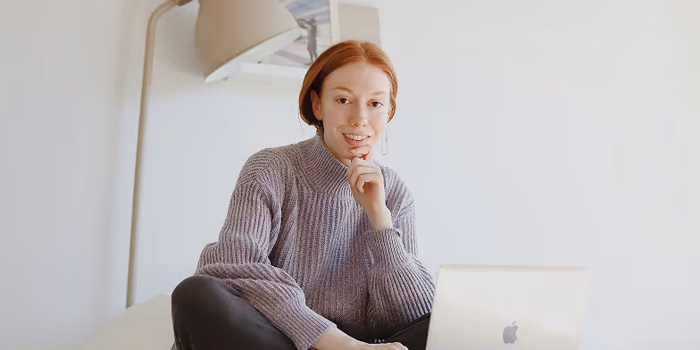 freelance femme ordi