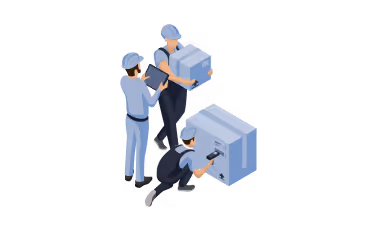 Isometrische Illustration eines Mitarbeiters, der ein Paket an einem Tisch vorbereitet.