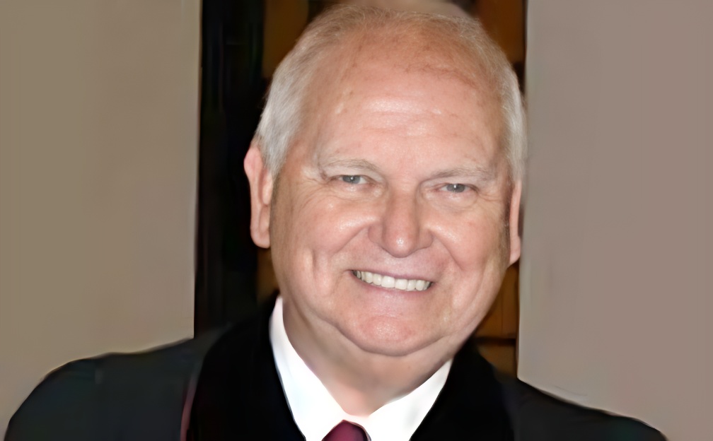 A photo of Dial Hope founder Roger Kunkel.