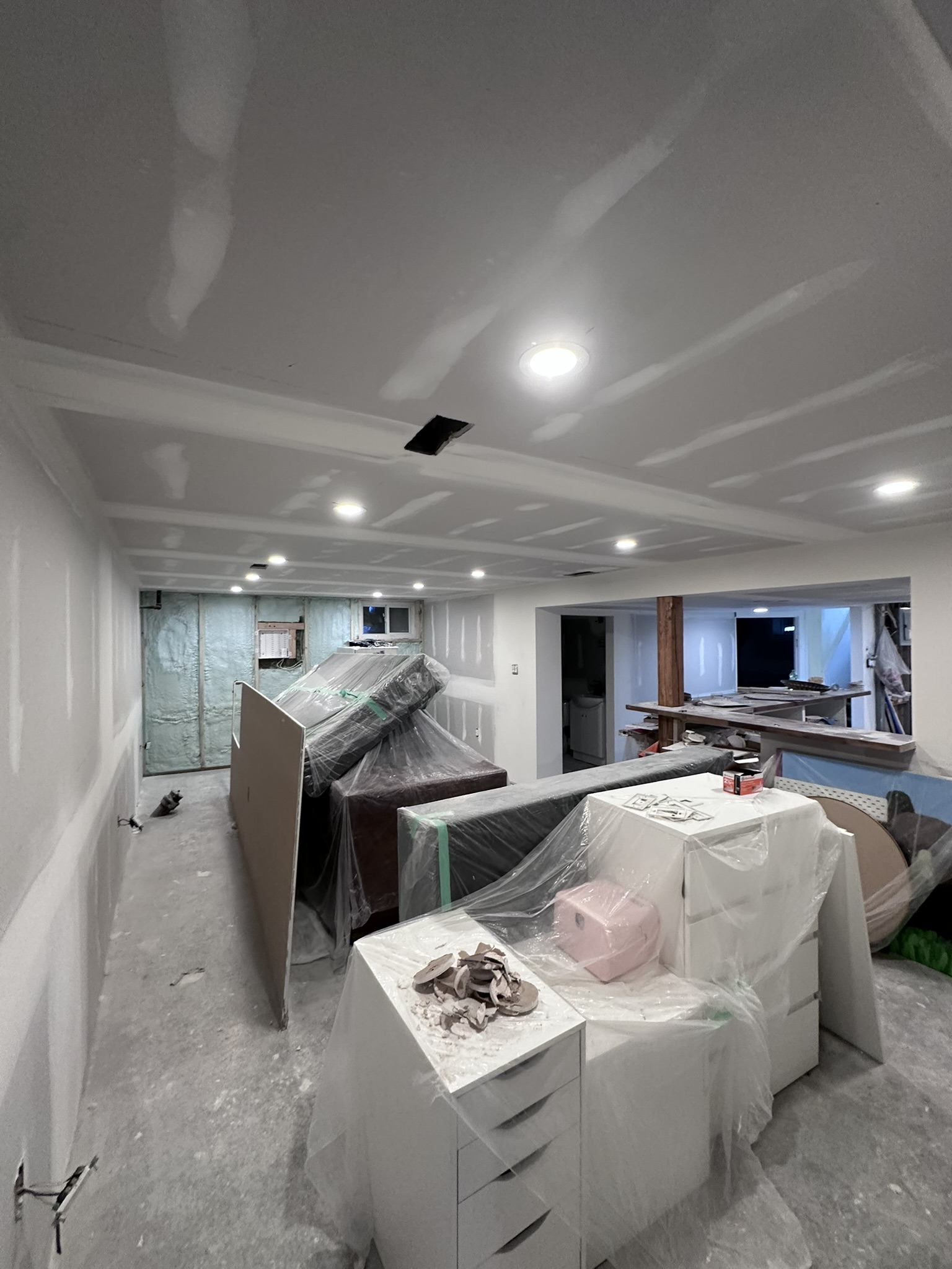 image of a medical consultation room