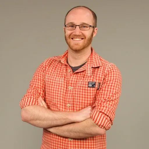 Photo of Evan Tahler