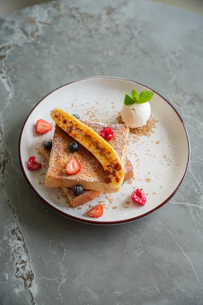 Izzi Classic Toast