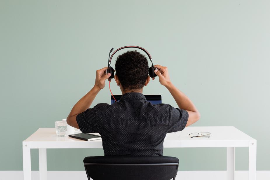 train your staff for post-purchase customer service