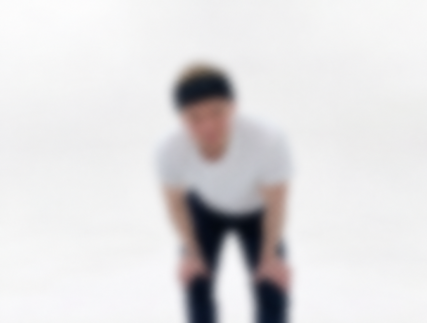 Person wearing the habric™ headband