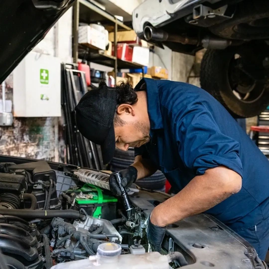 Engine repair service at Faxon Garage San Francisco