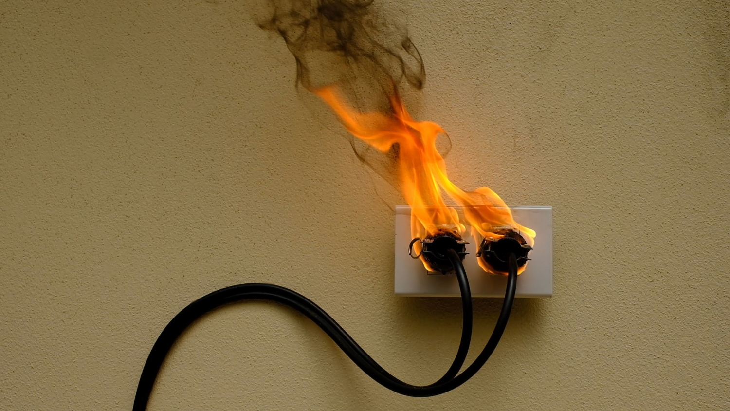 Troubleshooting Electrical Burning Smells in New Brighton Homes