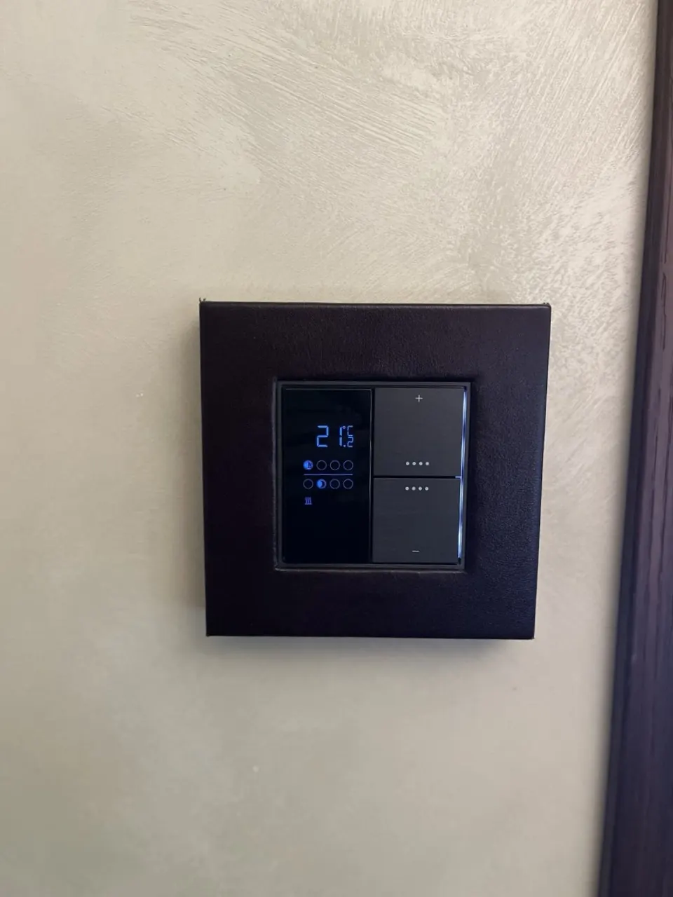 Ekinex KNX thermostat in a smart home in Boyana, Sofia