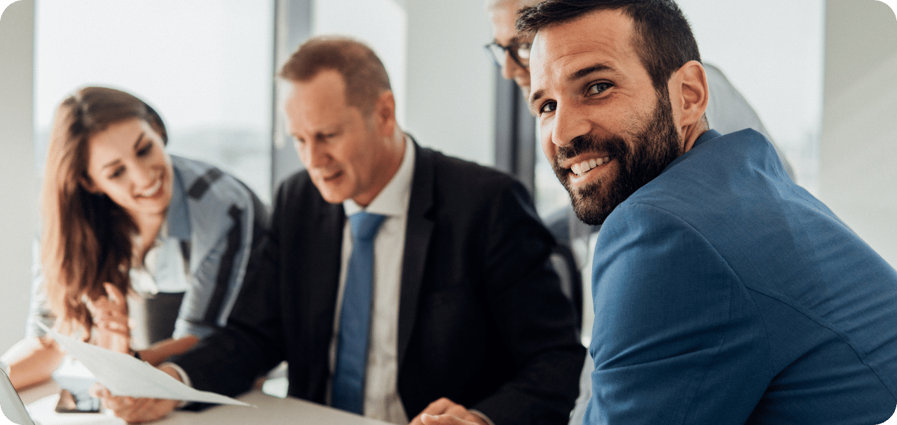 Advisor negotiating fixed-rate term sheet for peer to peer working capital financing