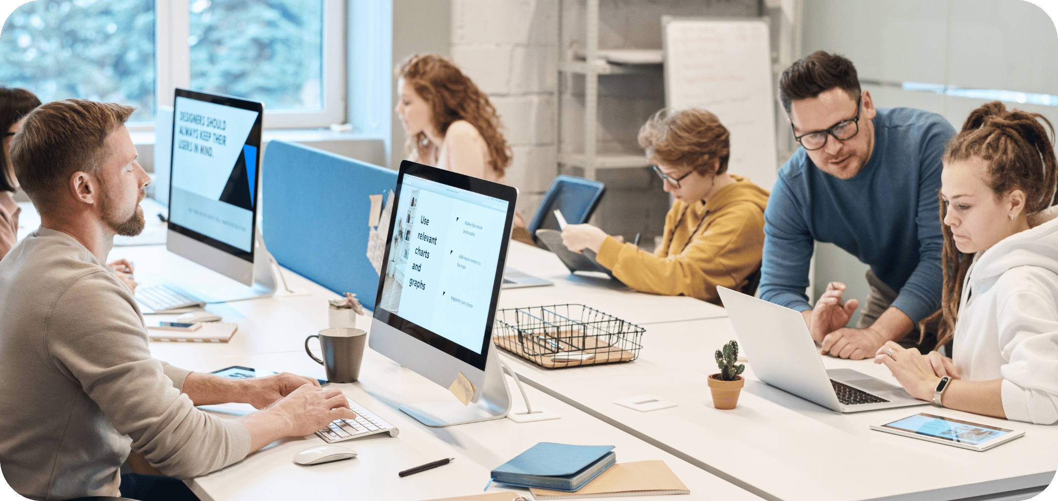 tech startup securing venture debt and revolving credit