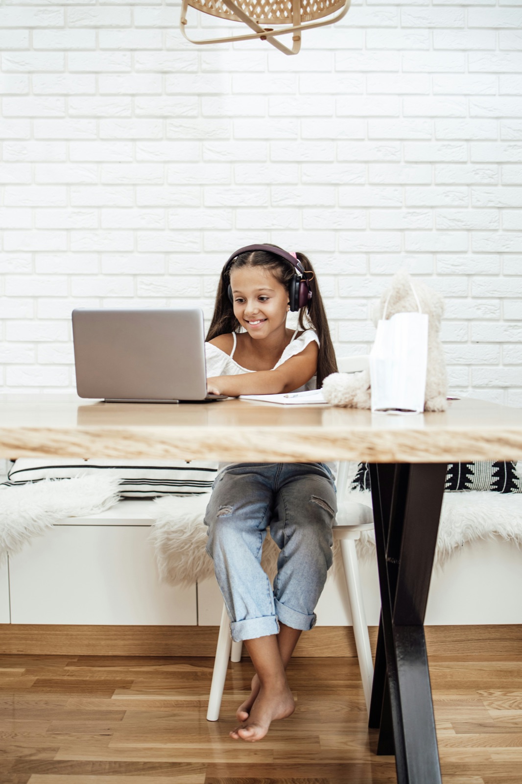 What Does a Day at Online School Look Like?