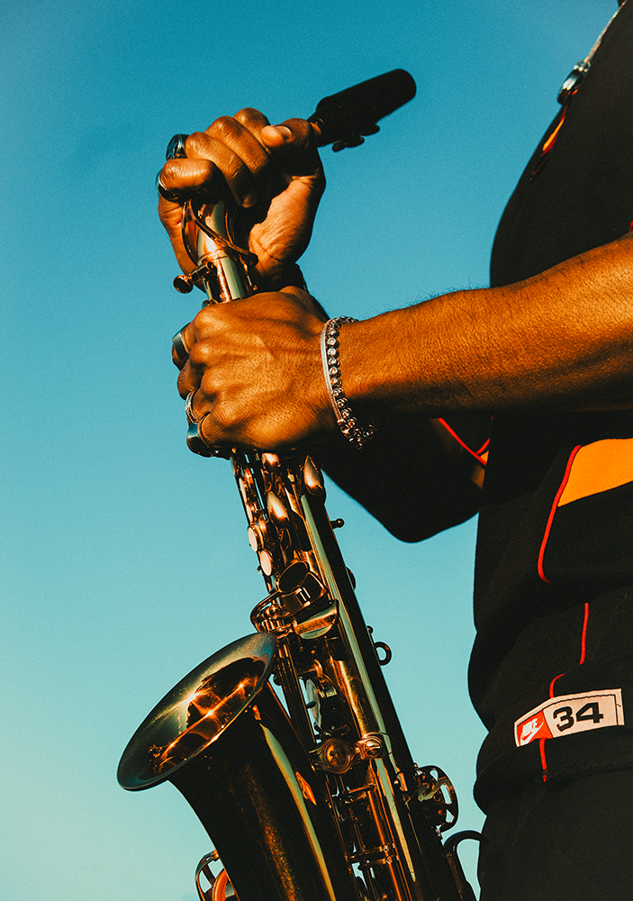Photographie de Romane Kouo. Saxophoniste