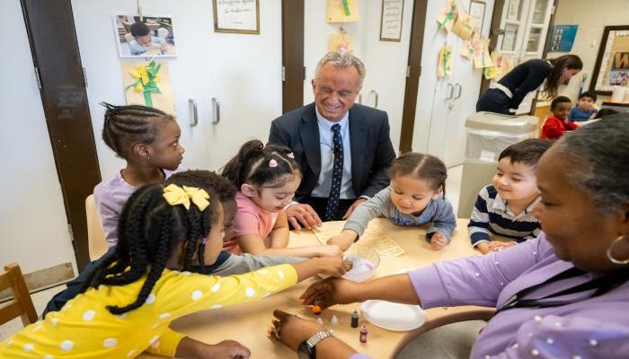 The Plot to Oust RFK Jr.