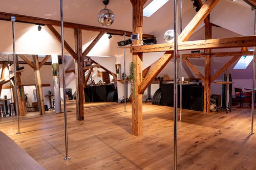 image of garment care products for a garment care service