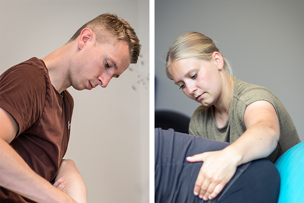 Lieven en Sarah geven fysiotherapie, waarbij ze een cliënt behandelen die op een blauwe oefenbal ligt.