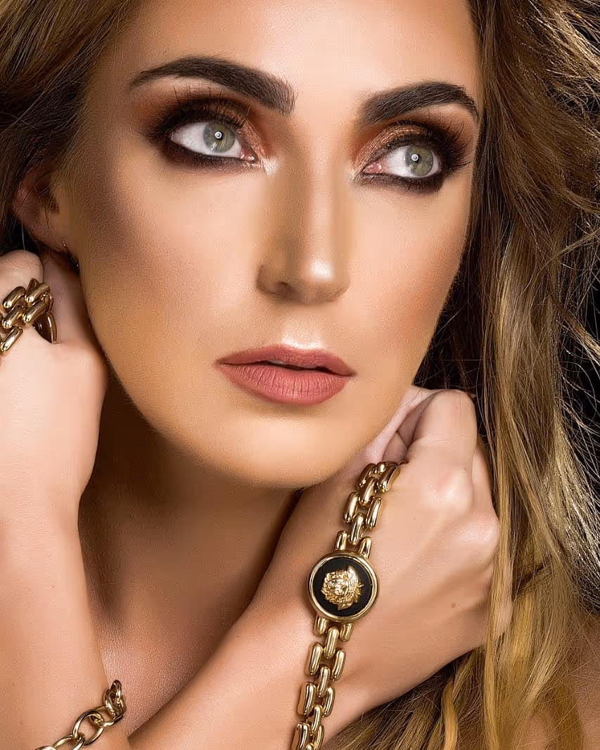 Hair and Makeup Artist Melbourne- Glamagency