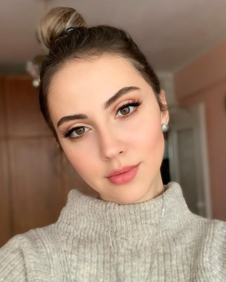 Hair and Makeup Tutorials - Glamagency