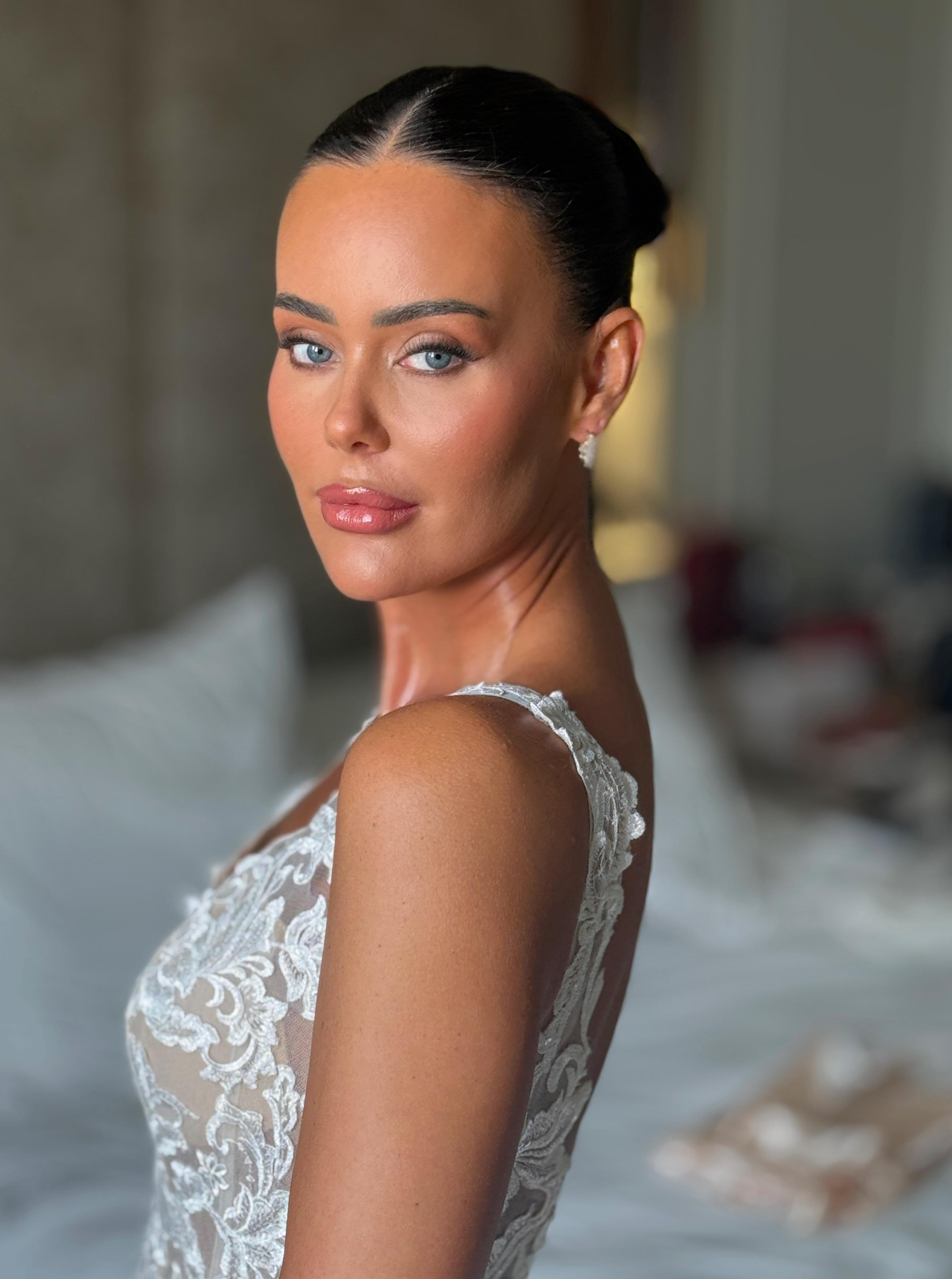 Hair and Makeup Artist Melbourne- Glamagency